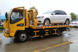 南靖附近拖车救援24小时服务热线